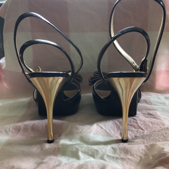 Guess heels size 6 medium - Picture 4 of 4